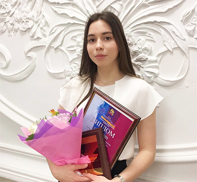Поздравляем Ильину Екатерину, ученицу 11 класса с победой 
