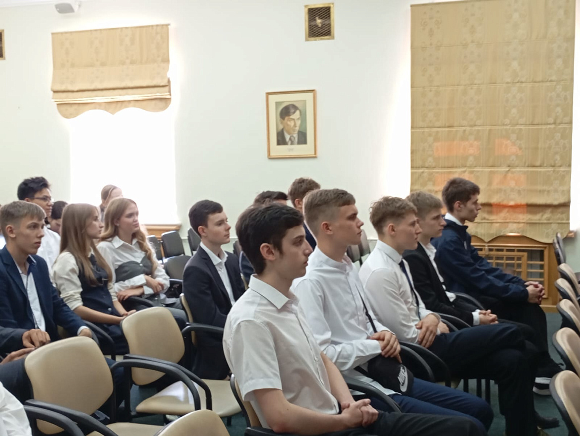 Лицеисты посетили мероприятие "Хабаровский процесс: приговор бесчеловечности" 